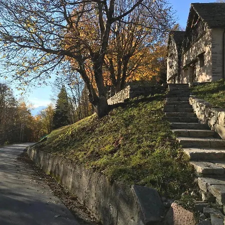 Alpesi faház Before Blitz Craveggia